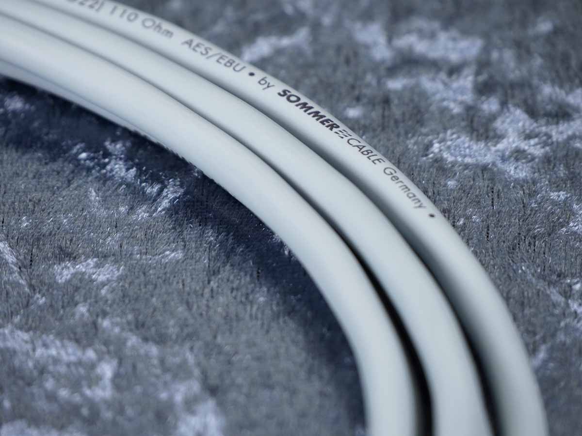 DMX-Kabel Sommer 'Binary 234' Grau / Neutrik