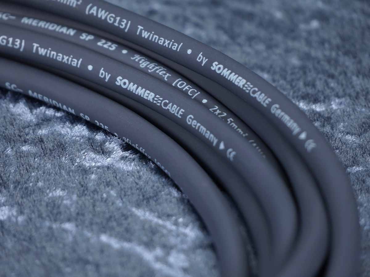 Lautsprecherkabel Sommer 'Meridian Mobile 225' grau / Neutrik