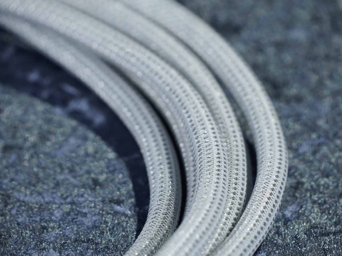 Lautsprecherkabel 'Meridian' 2x2,5 mm² Gfl mit Lamellen-Bananenstecker einseitig
