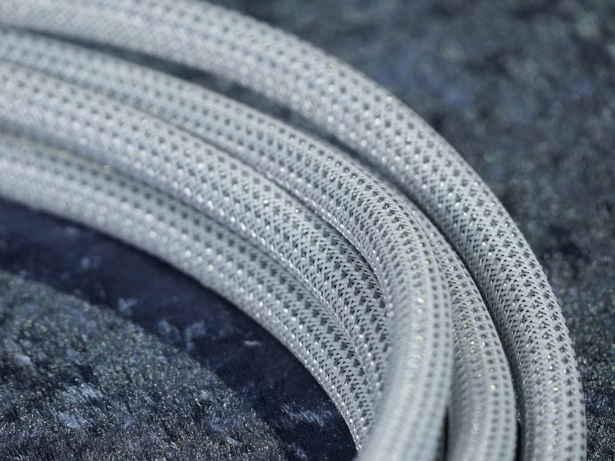 Lautsprecherkabel 'Meridian' 2x4,0 mm² Gfl mit BM06-Bananenstecker beidseitig