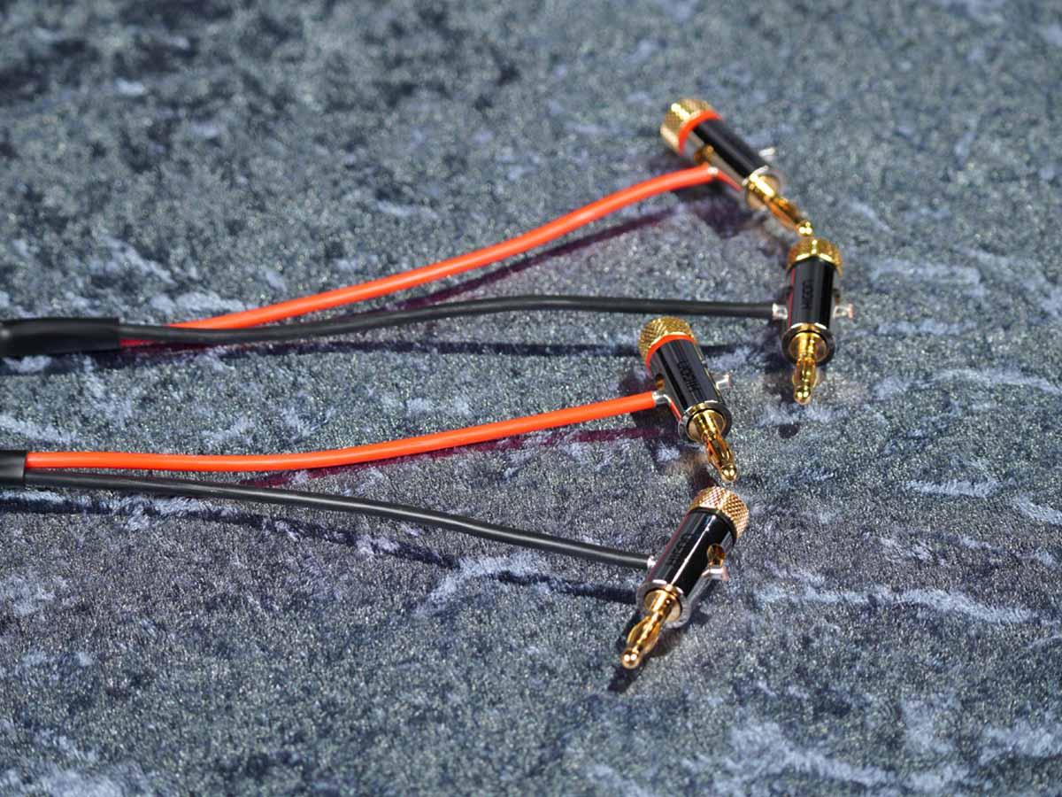 Lautsprecherkabel 'Meridian' 2x2,5 mm² BM06-Bananenstecker auf CTA01 Kabelschuhe