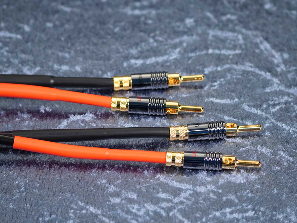 Lautsprecherkabel 'Dual Blue' Gfl - Spreizspangen-Bananenstecker auf WBT 0681Ag Kabelschuhe