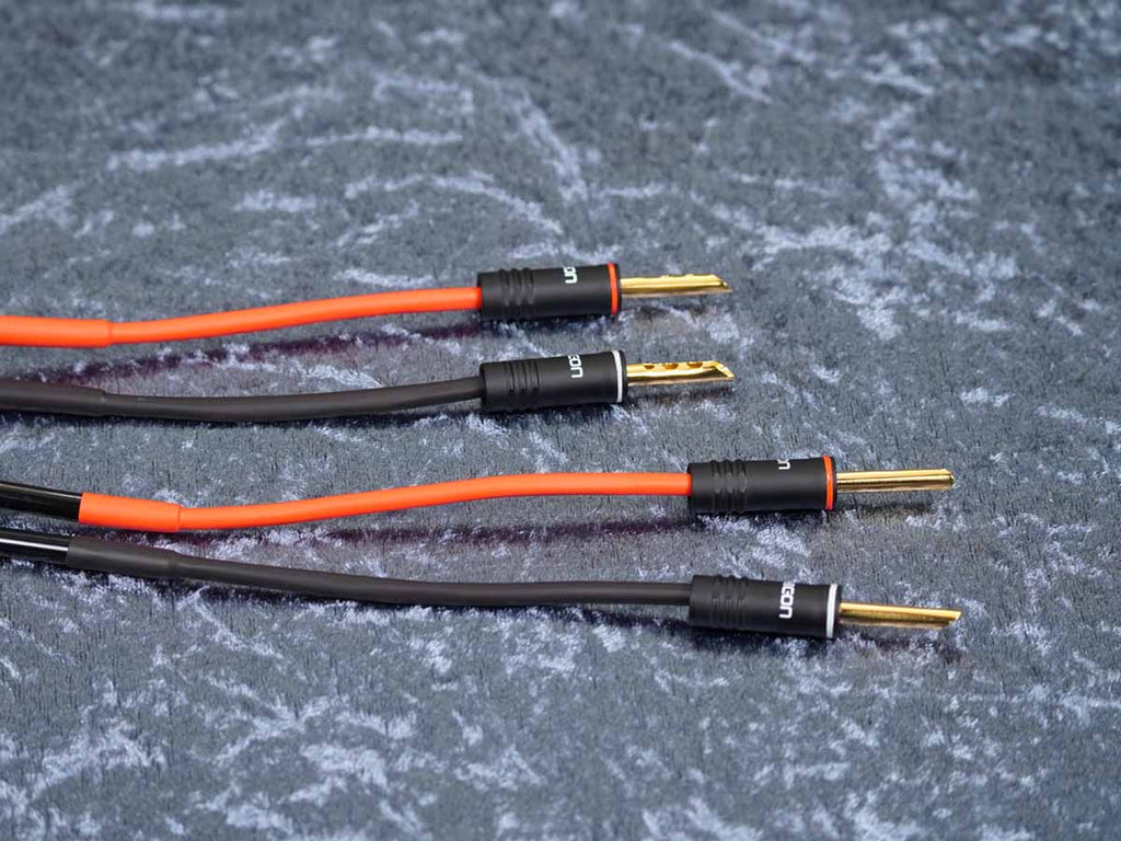 Lautsprecherkabel 'Meridian' 2x2,5 mm² Gfl mit Lamellen-Bananenstecker beidseitig