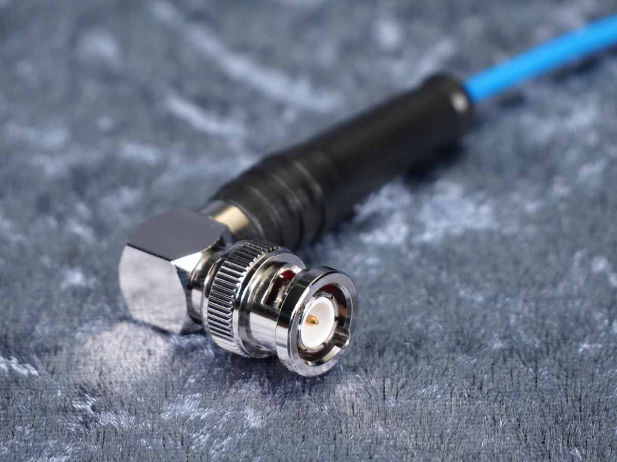 SDI-Kabel Sommer 'Monomax' blau - Hicon Winkel auf Winkel BNC