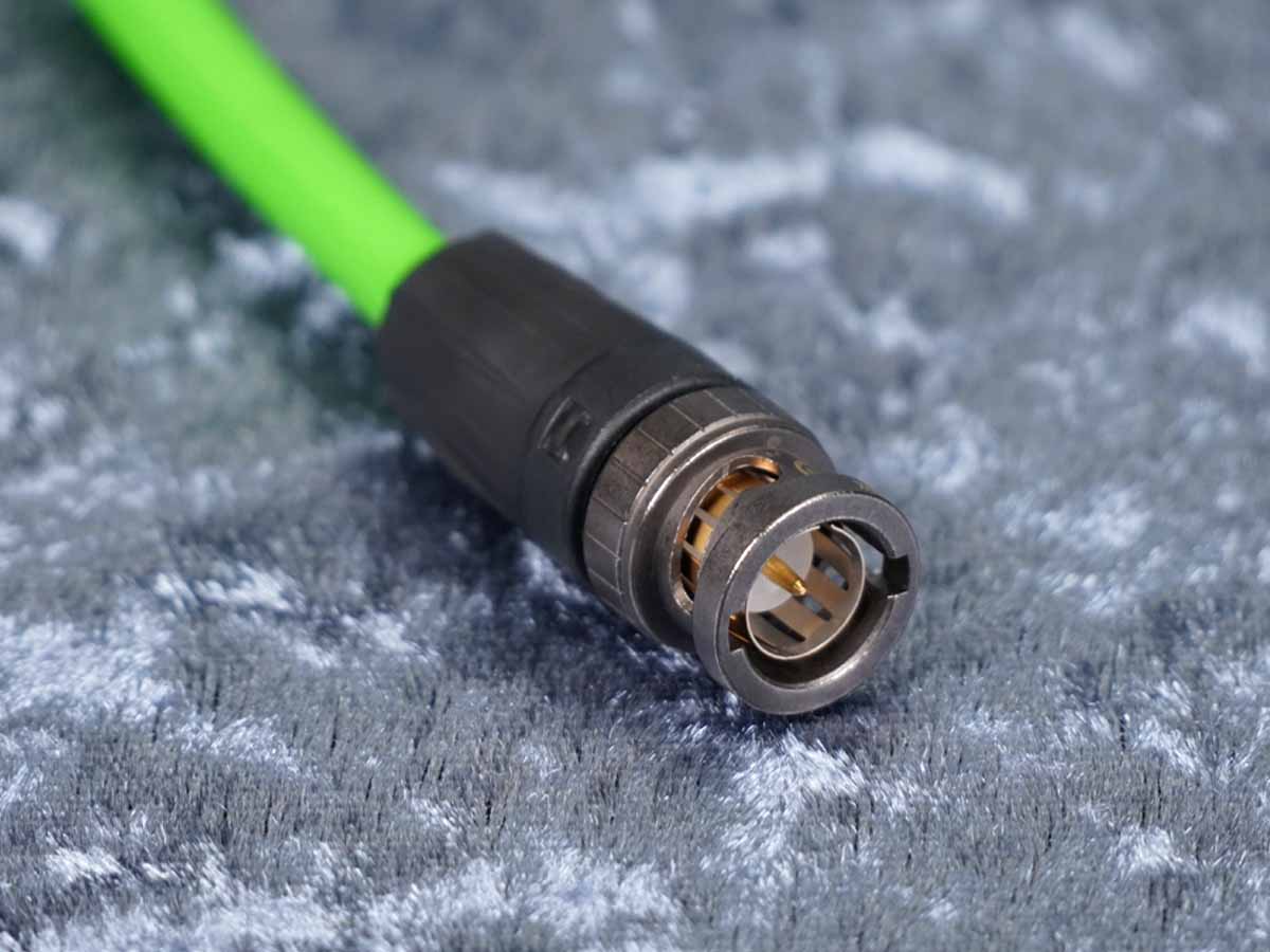 SDI-Kabel BNC-Kabel Sommer 'Vector 0.8/3.7' grün - Neutrik BNC