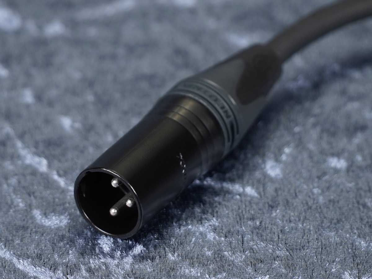 Kurzadapter Genderchanger XLR-3Pol male - Sommer/Neutrik