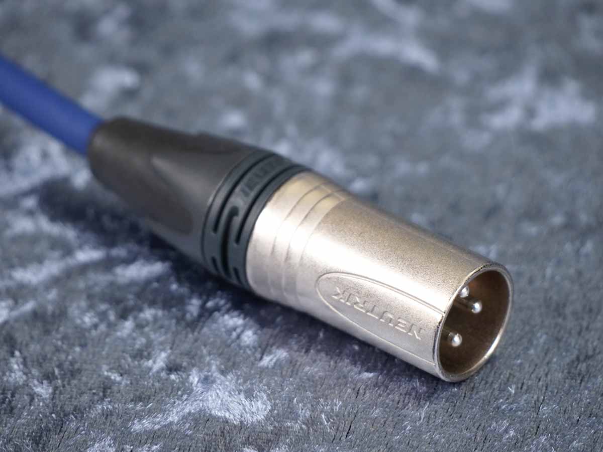 DMX-Kabel Sommer 'Binary 234' Blau / Neutrik