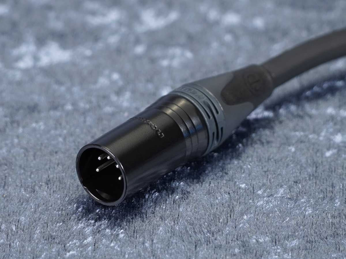 Kurzadapter Genderchanger XLR-5Pol male - Sommer/Neutrik
