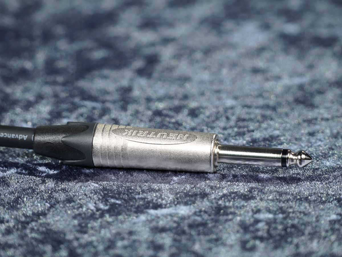 Instrumentenkabel Sommer 'Spirit LLX' schwarz - Neutrik Klinke auf Winkelklinke