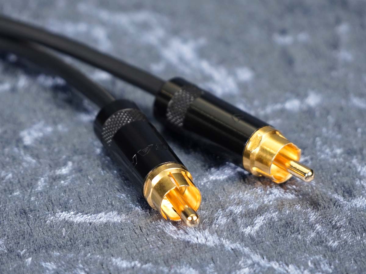 Kurzadapter Y-Kabel Cinch_m auf 2 x Cinch_m - Sommer/Rean