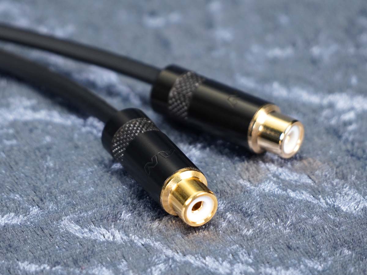 Kurzadapter Y-Kabel Cinch_w auf 2 x Cinch_w - Sommer/Rean