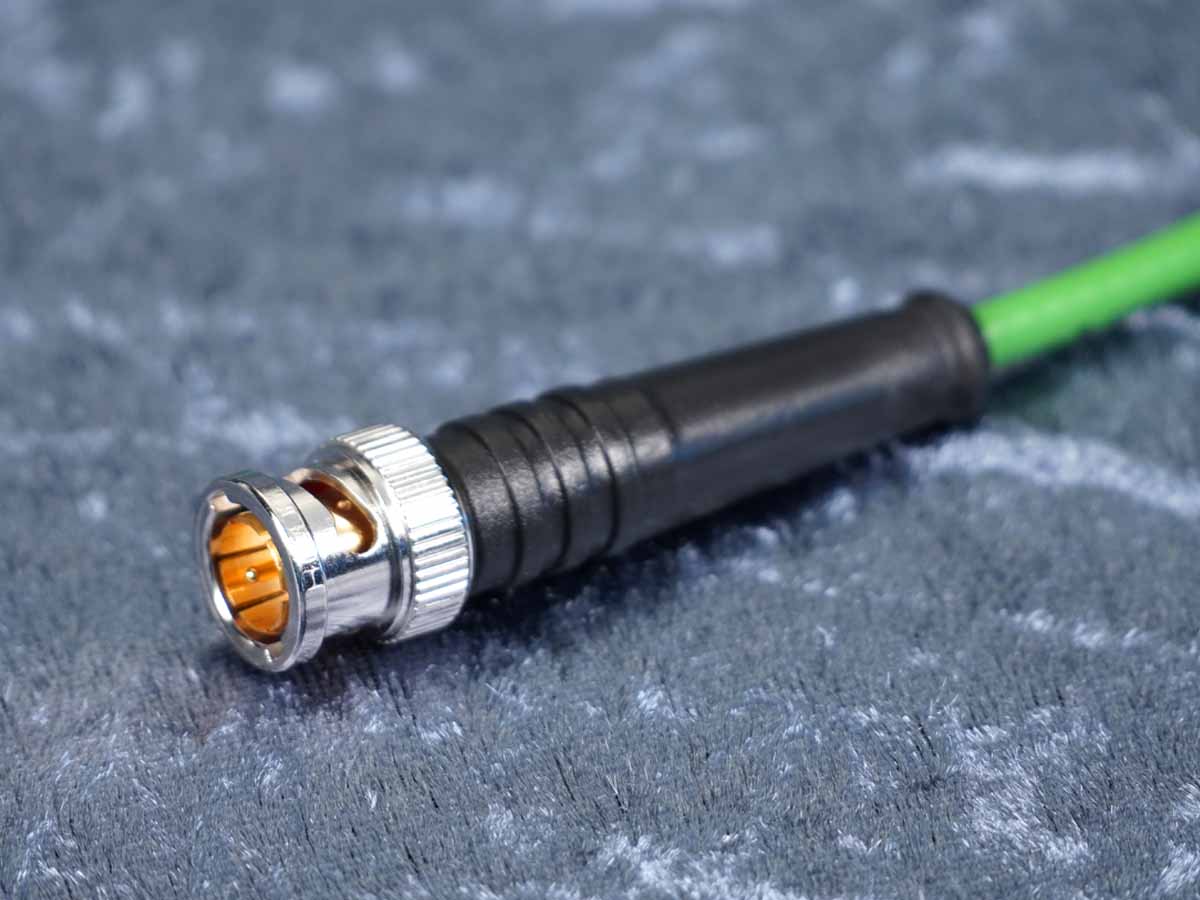 SDI-Kabel Sommer 'Slimline' grün - Hicon BNC