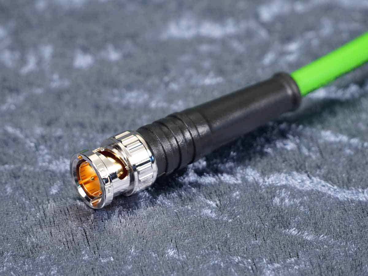 SDI-Kabel BNC-Kabel Sommer 'Vector 0.8/3.7' grün - Hicon BNC