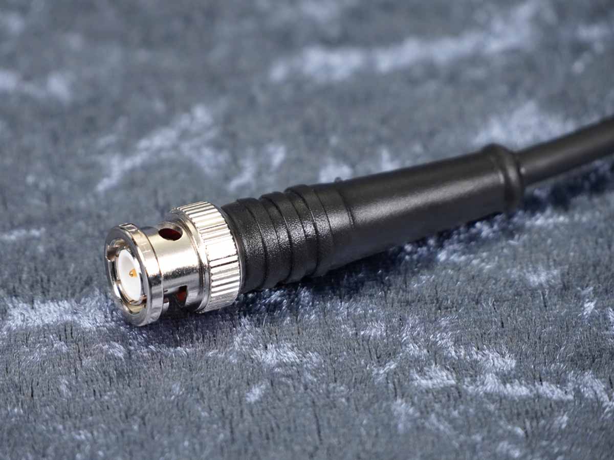 Antennenkabel 50 Ohm BNC Sommer 'RG58 C/U' schwarz - Hicon BNC58