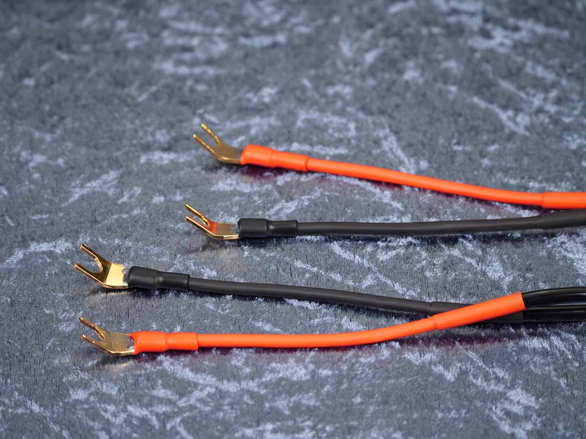 Lautsprecherkabel 'Meridian' 2x2,5 mm² Gfl Endhülse auf CTA01 Kabelschuhe