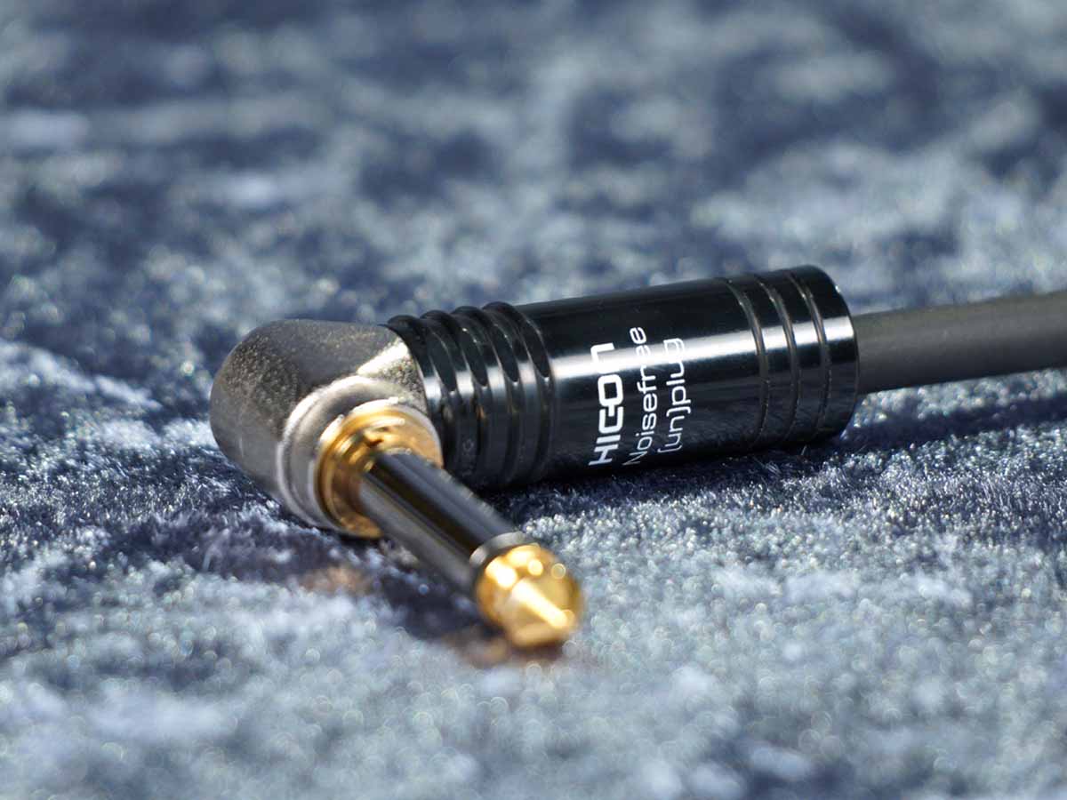 Instrumentenkabel Sommer 'Tricone XXL' schwarz - Hicon Klinke auf silent Winkelklinke