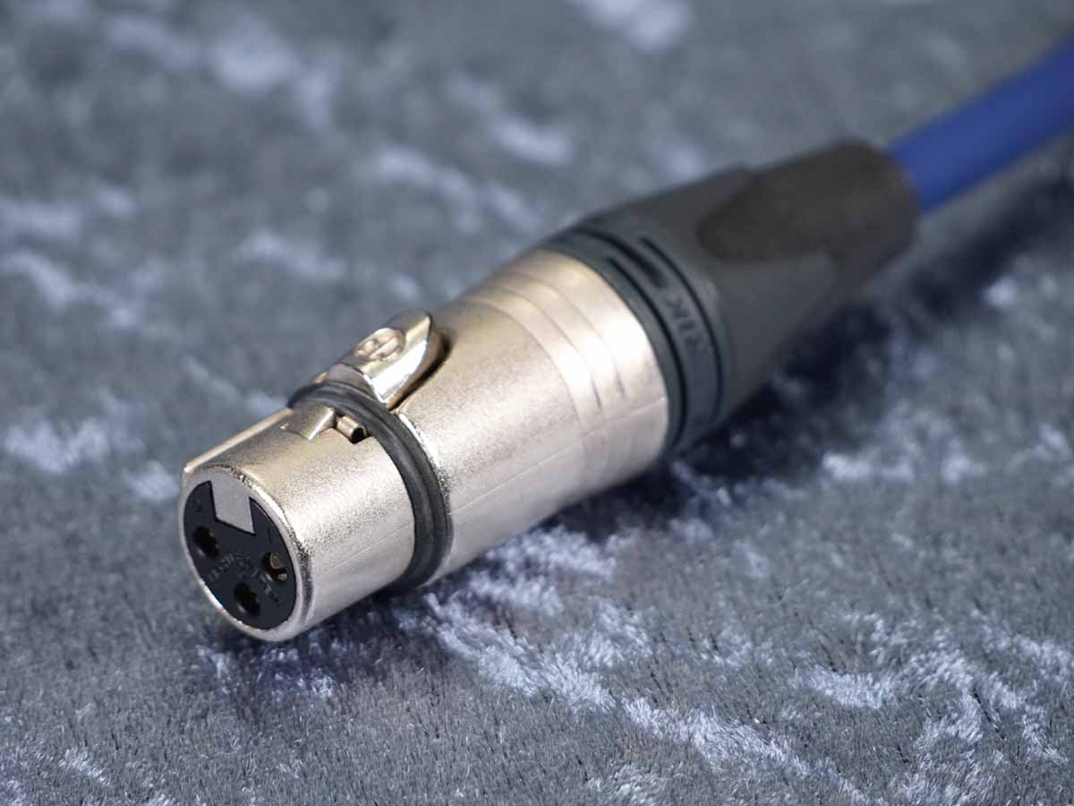 DMX-Kabel Sommer 'Binary 234' Blau / Neutrik