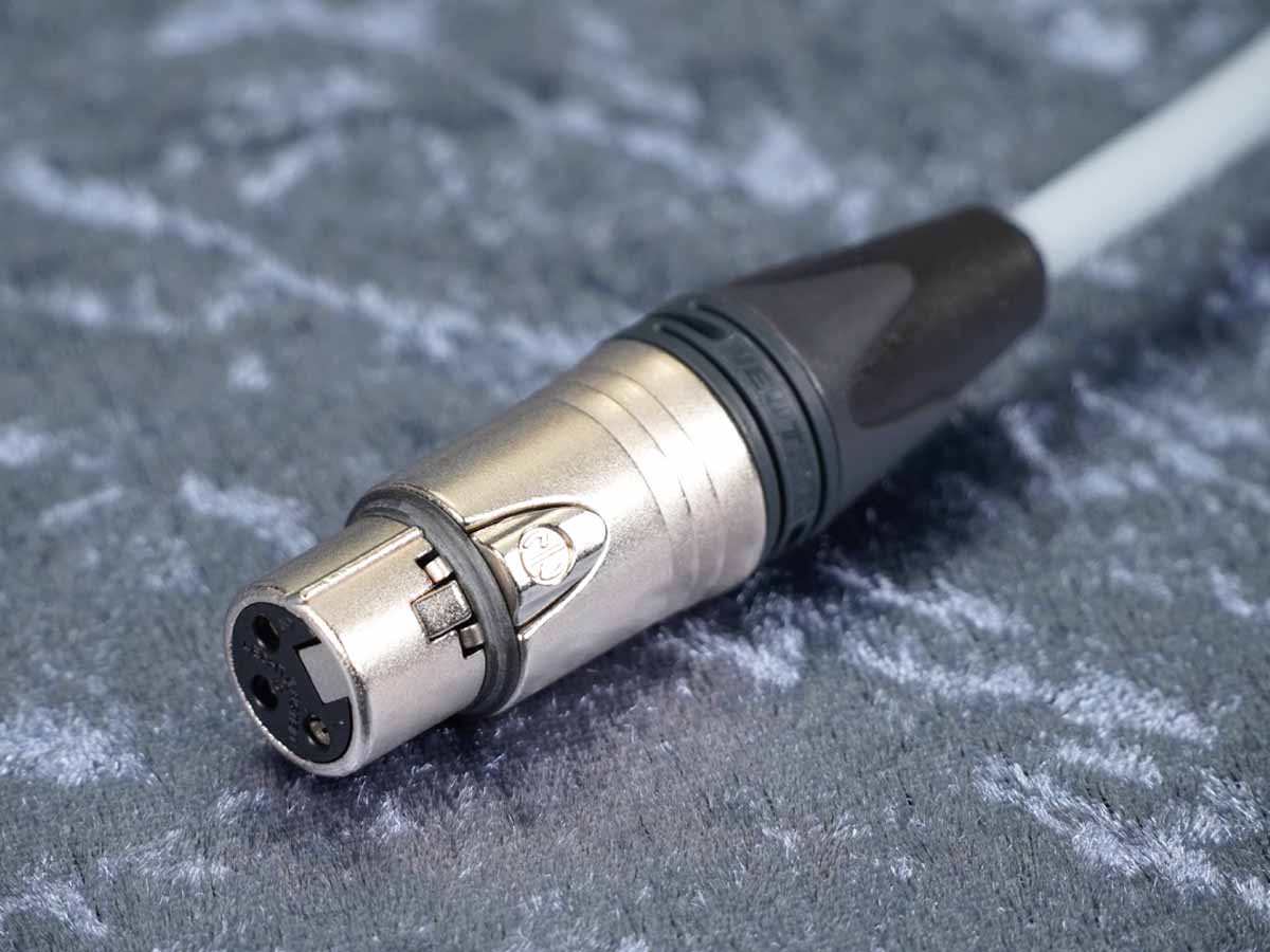 DMX-Kabel Sommer 'Binary 234' Grau / Neutrik