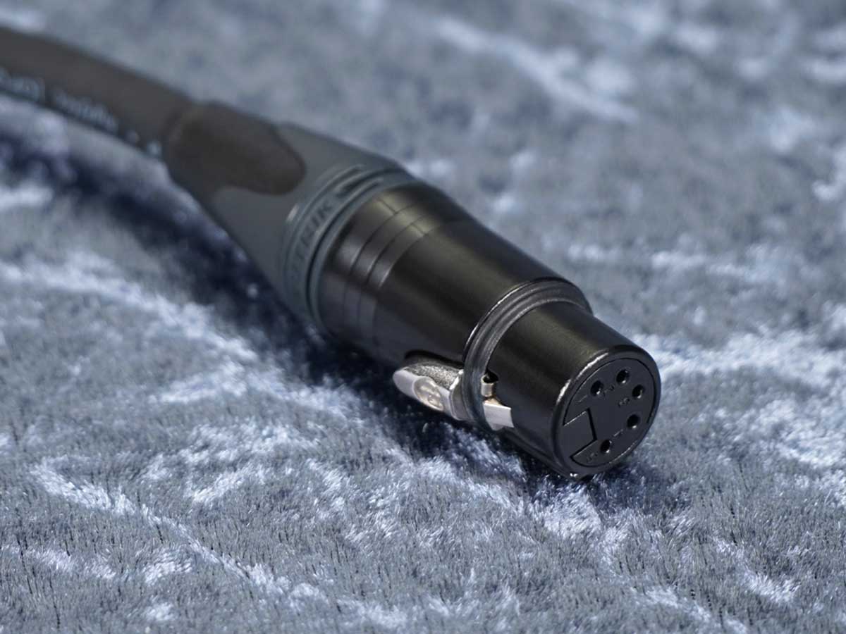 Kurzadapter Genderchanger XLR-5Pol female - Sommer/Neutrik