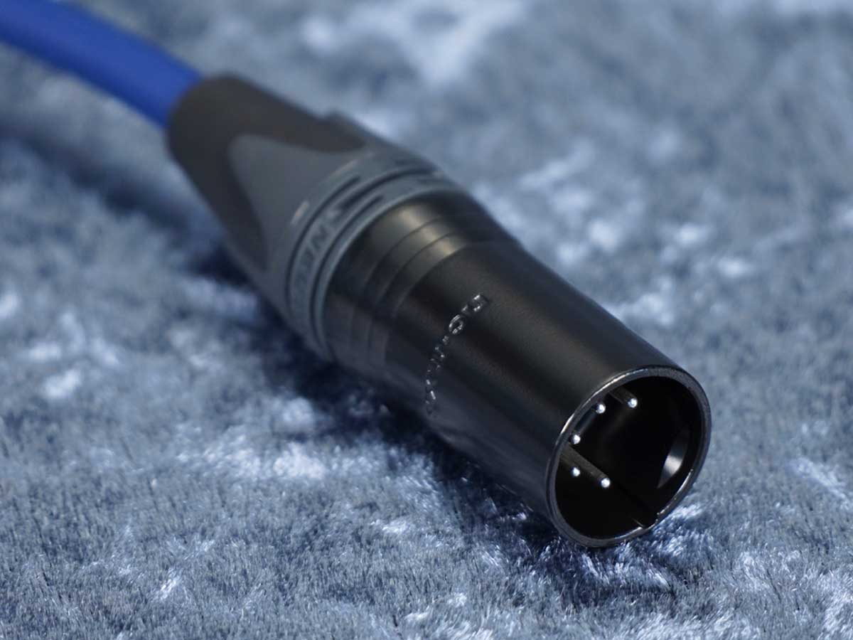 Kurzadapter DMX XLR-3Pol female XLR-5Pol male - Sommer/Neutrik