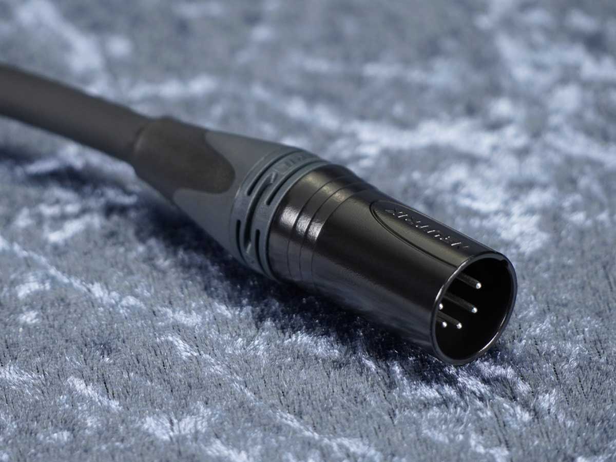 Kurzadapter Genderchanger XLR-5Pol male - Sommer/Neutrik
