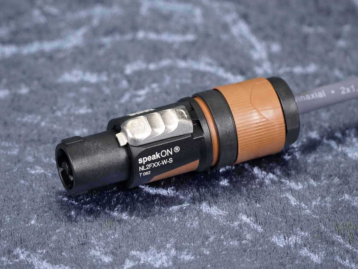 Lautsprecherkabel Sommer 'Meridian Mobile 215' grau / Neutrik