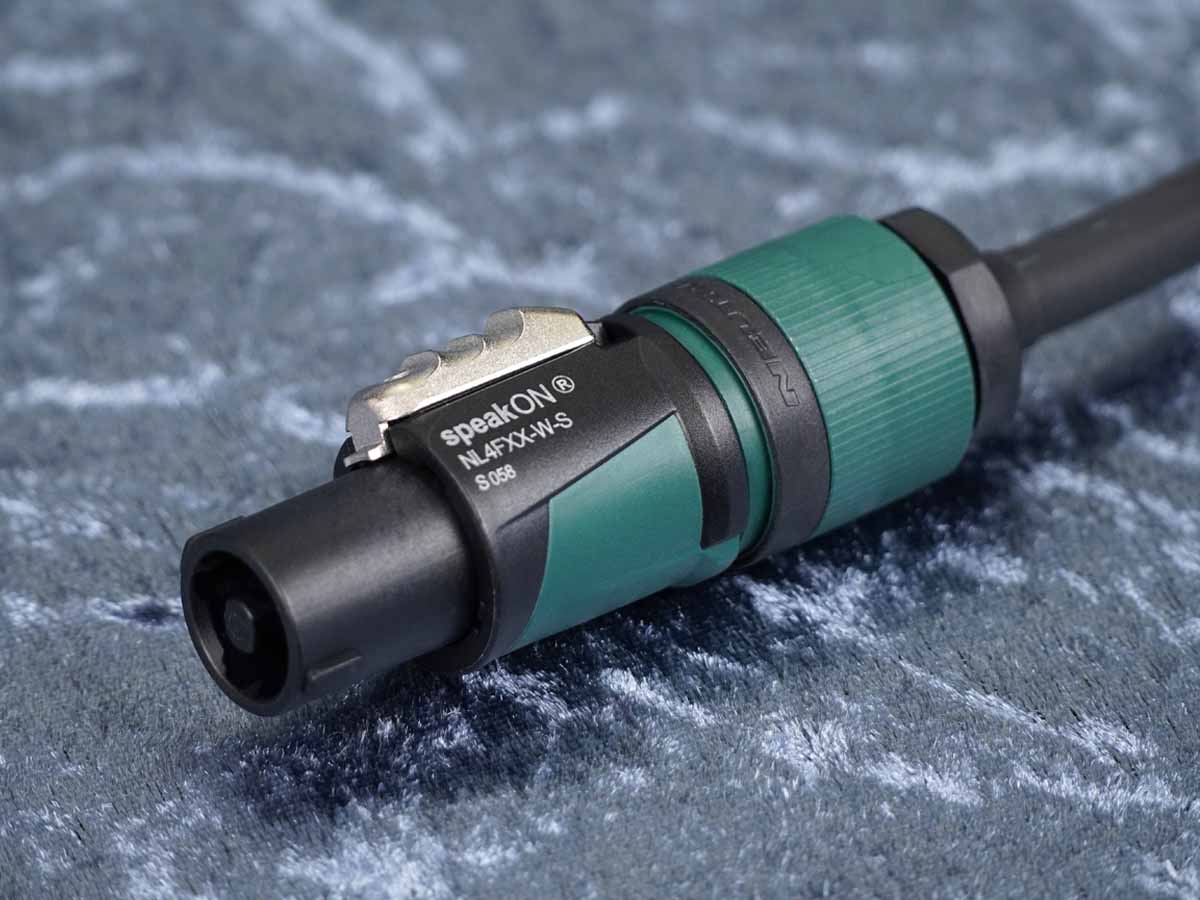 Lautsprecherkabel 4-Pol Sommer 'Elephant SPM 415' schwarz / Neutrik