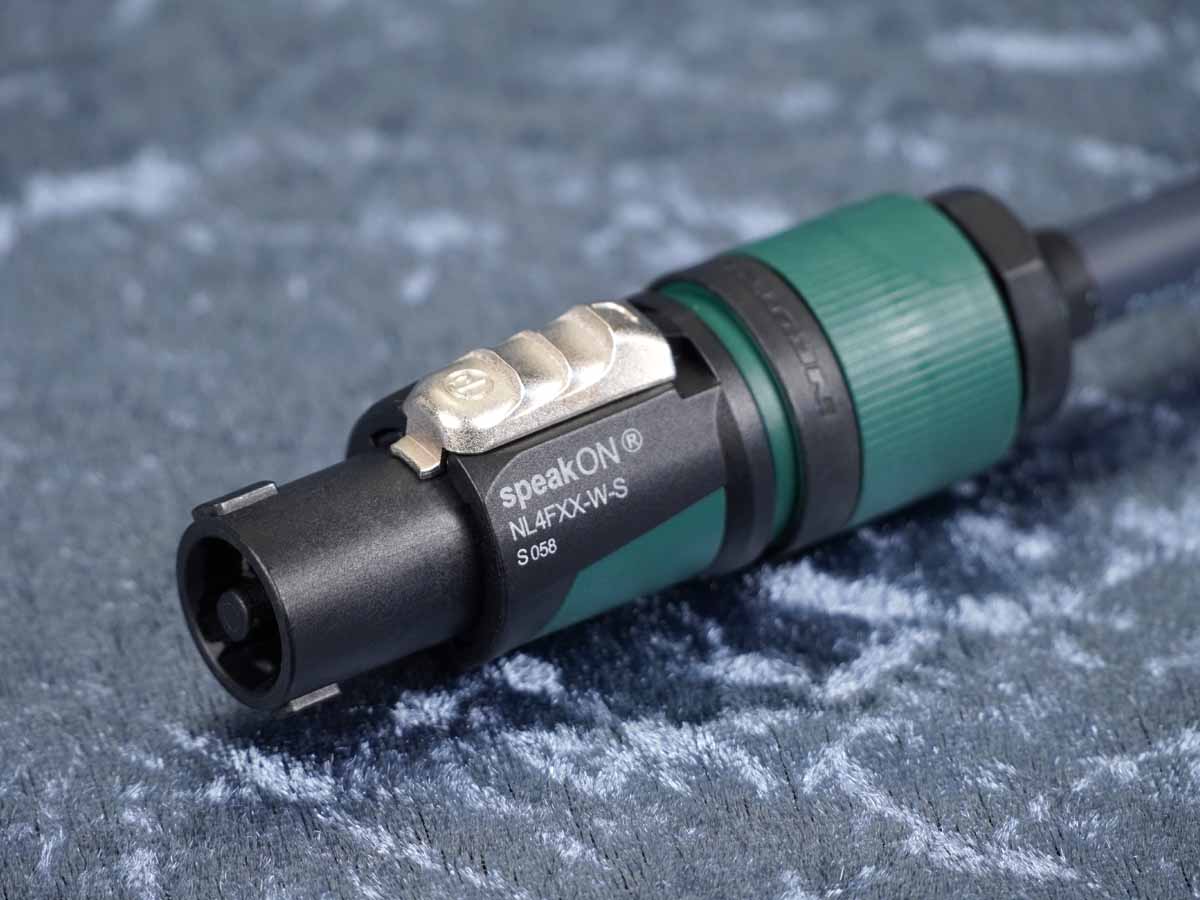 Lautsprecherkabel Sommer 'Meridian Mobile 240' grau / Neutrik