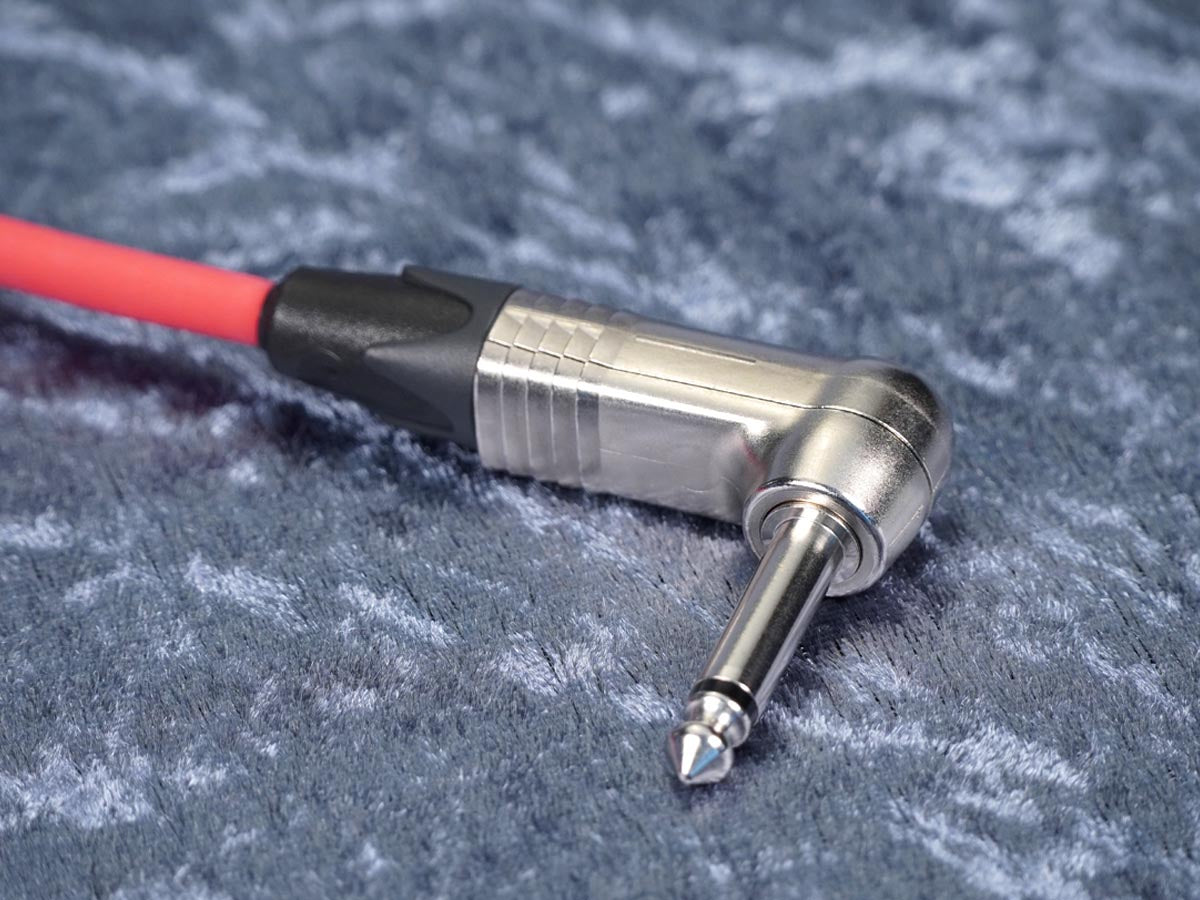 Instrumentenkabel Sommer 'Tricone XXL' rot - Neutrik Klinke auf Winkelklinke