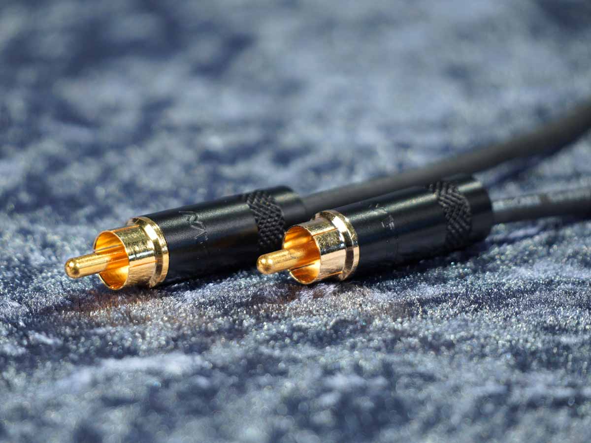 Cinchkabel Sommer 'Onyx Tynee' / REAN sw - Stereopaar