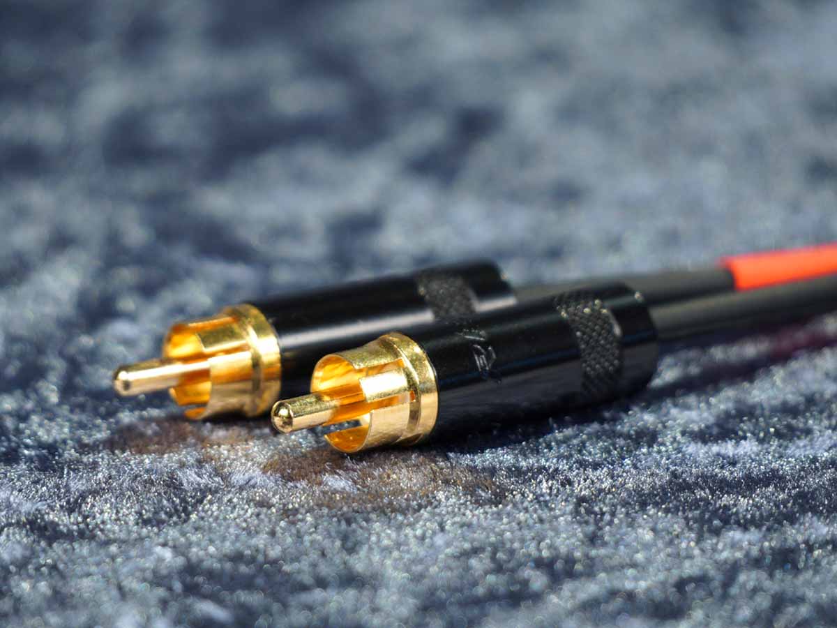 Miniklinke Plg3,5 auf 2 x Cinch RCA Sommer REAN Hicon