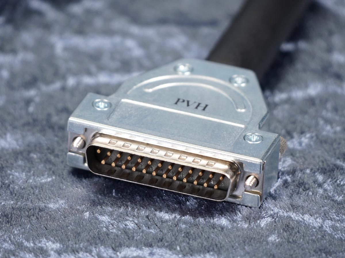 SUB-D 25-Pol Kabel / male/male / Tascam-Belegung / Sommer Mistral