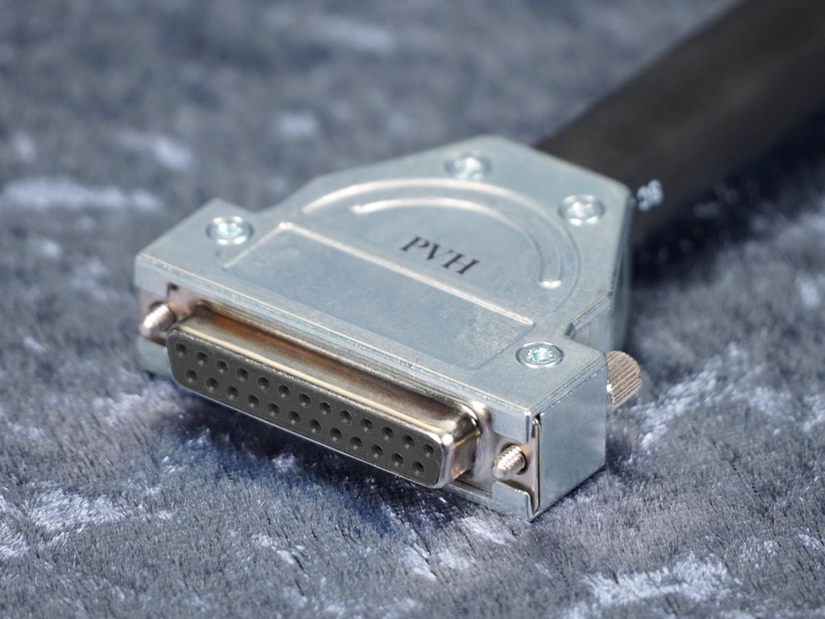 SUB-D 25-Pol Kabel / male/female / Tascam-Belegung / Sommer Mistral