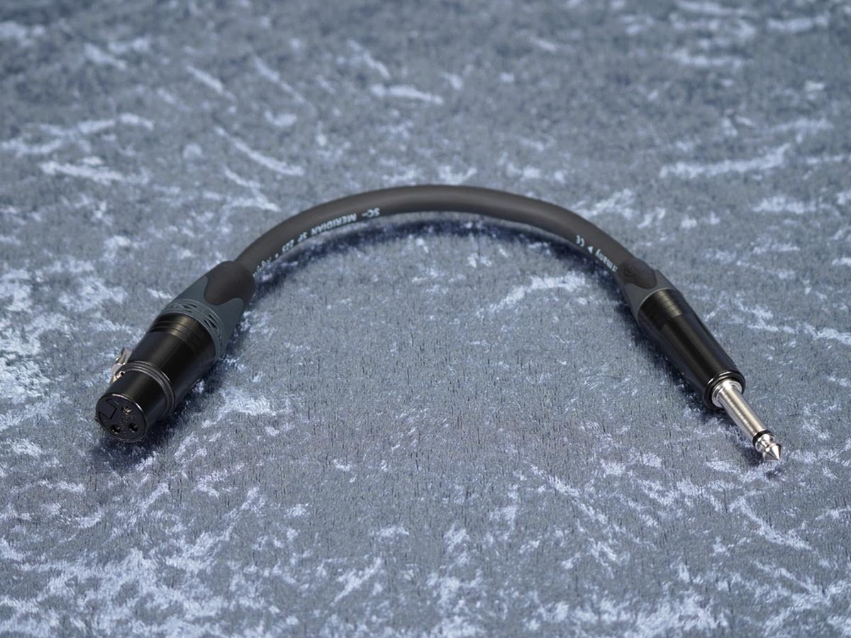 Kurzadapter XLR 3-Pol female auf Klinke 2-Pol für Lautsprecher - Sommer/Neutrik