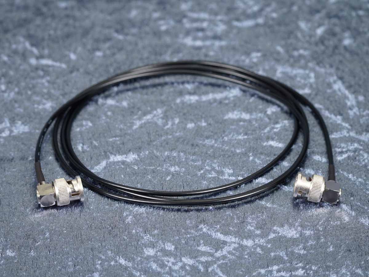 Antennenkabel 50 Ohm Sommer 'RG174 A/U' schwarz - BNC174M90