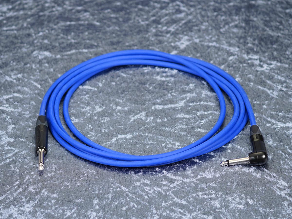Instrumentenkabel Sommer 'Tricone XXL' blau - Neutrik Klinke auf Winkelklinke schwarz