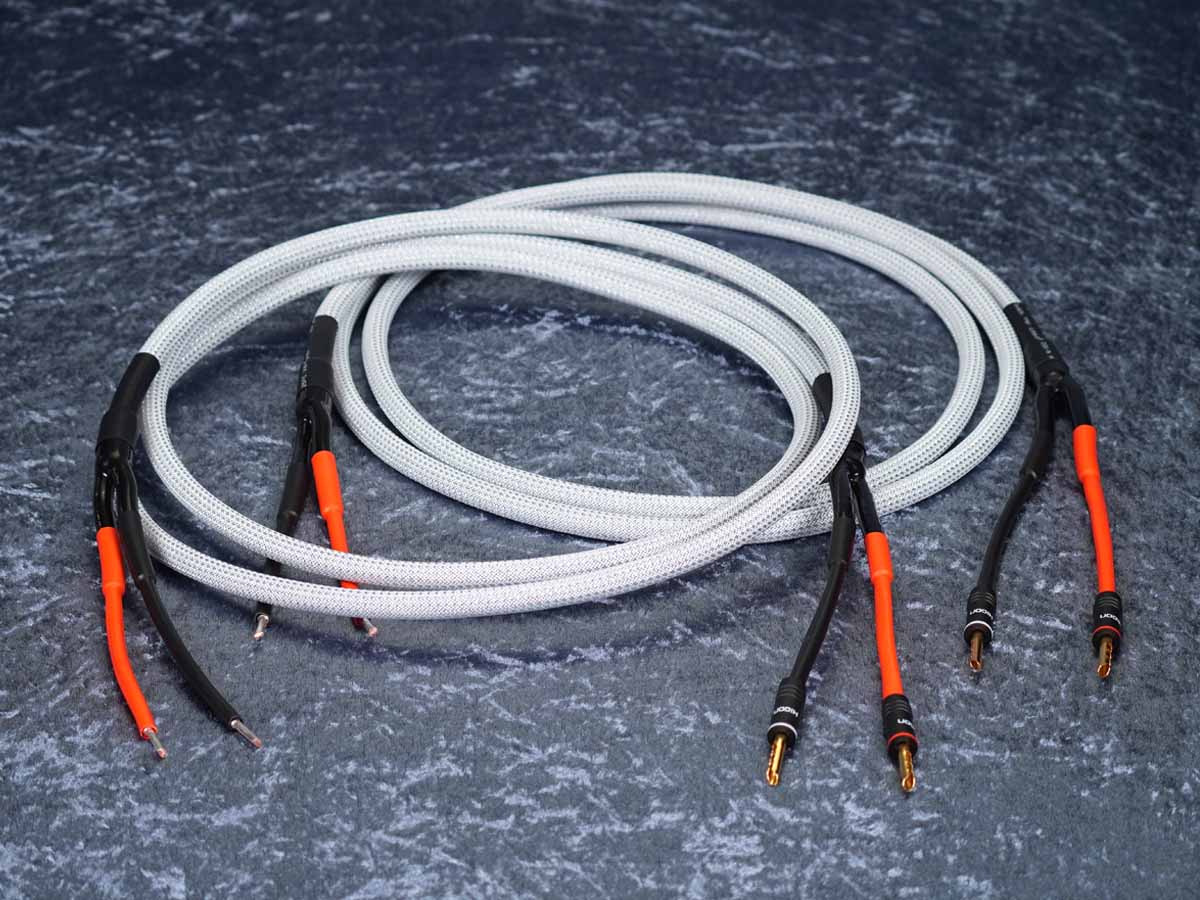 Lautsprecherkabel 'Meridian' 2x4,0 mm² Gfl mit Lamellen-Bananenstecker einseitig