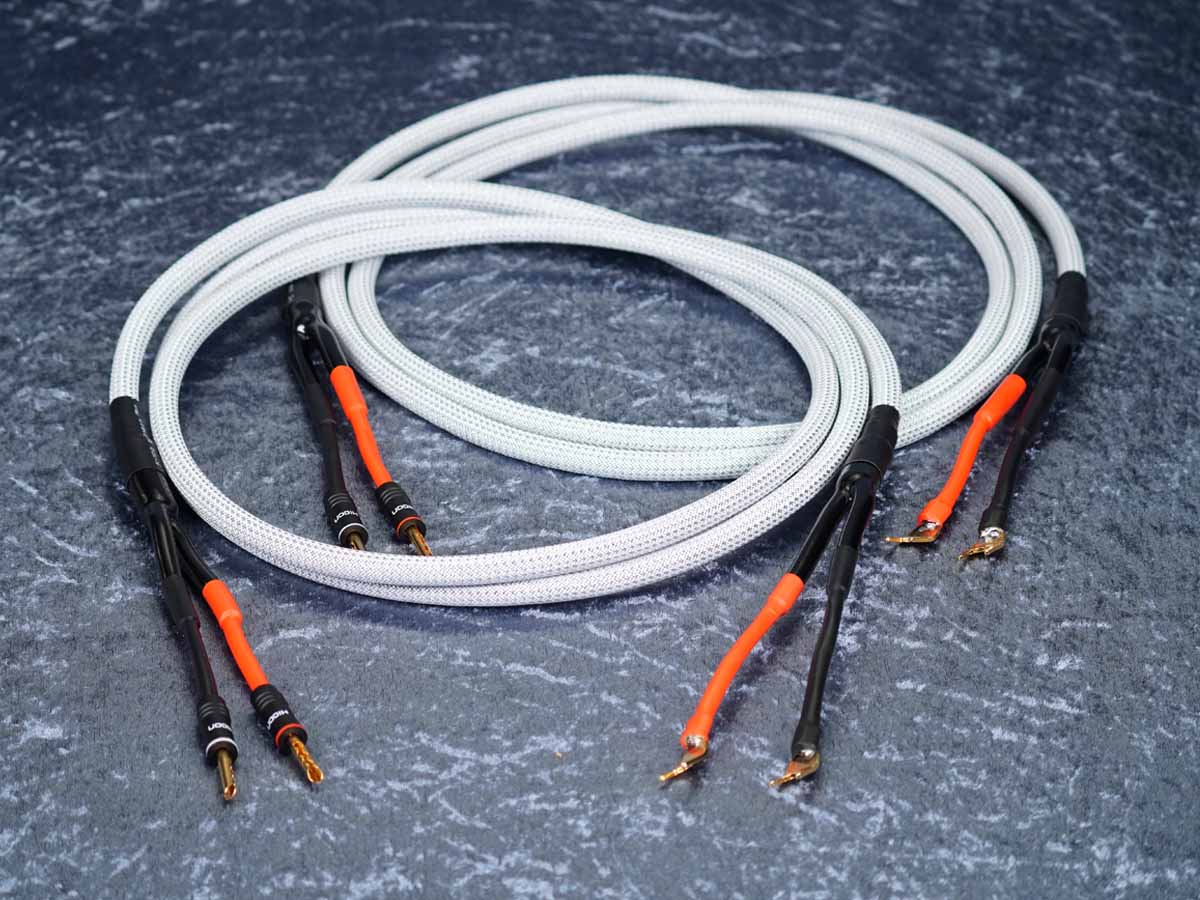 Lautsprecherkabel 'Meridian' 2x4,0 mm² Gfl Lamellen-Bananenstecker auf CTA01 Kabelschuhe