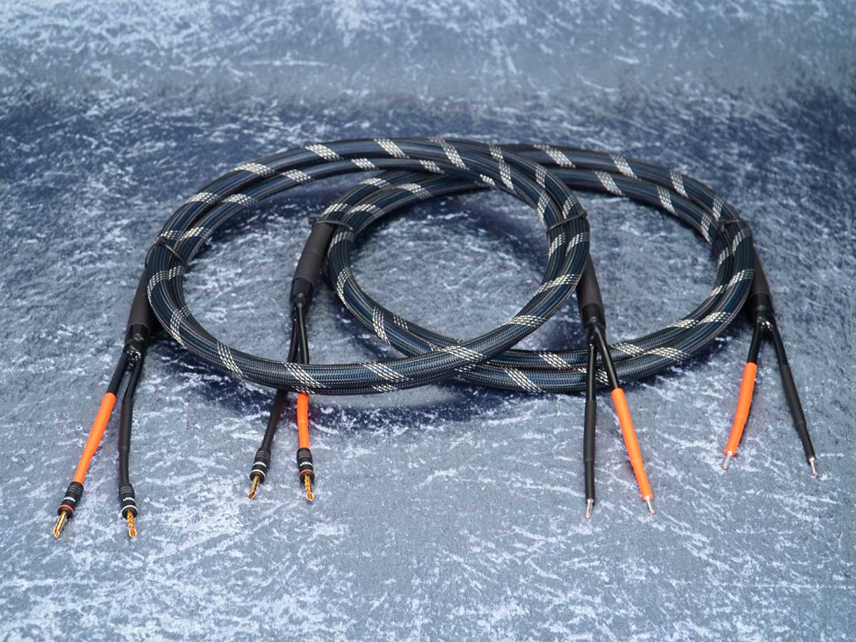 Lautsprecherkabel 'Dual Blue' Gfl - Lamellen-Bananenstecker auf Aderendhülsen