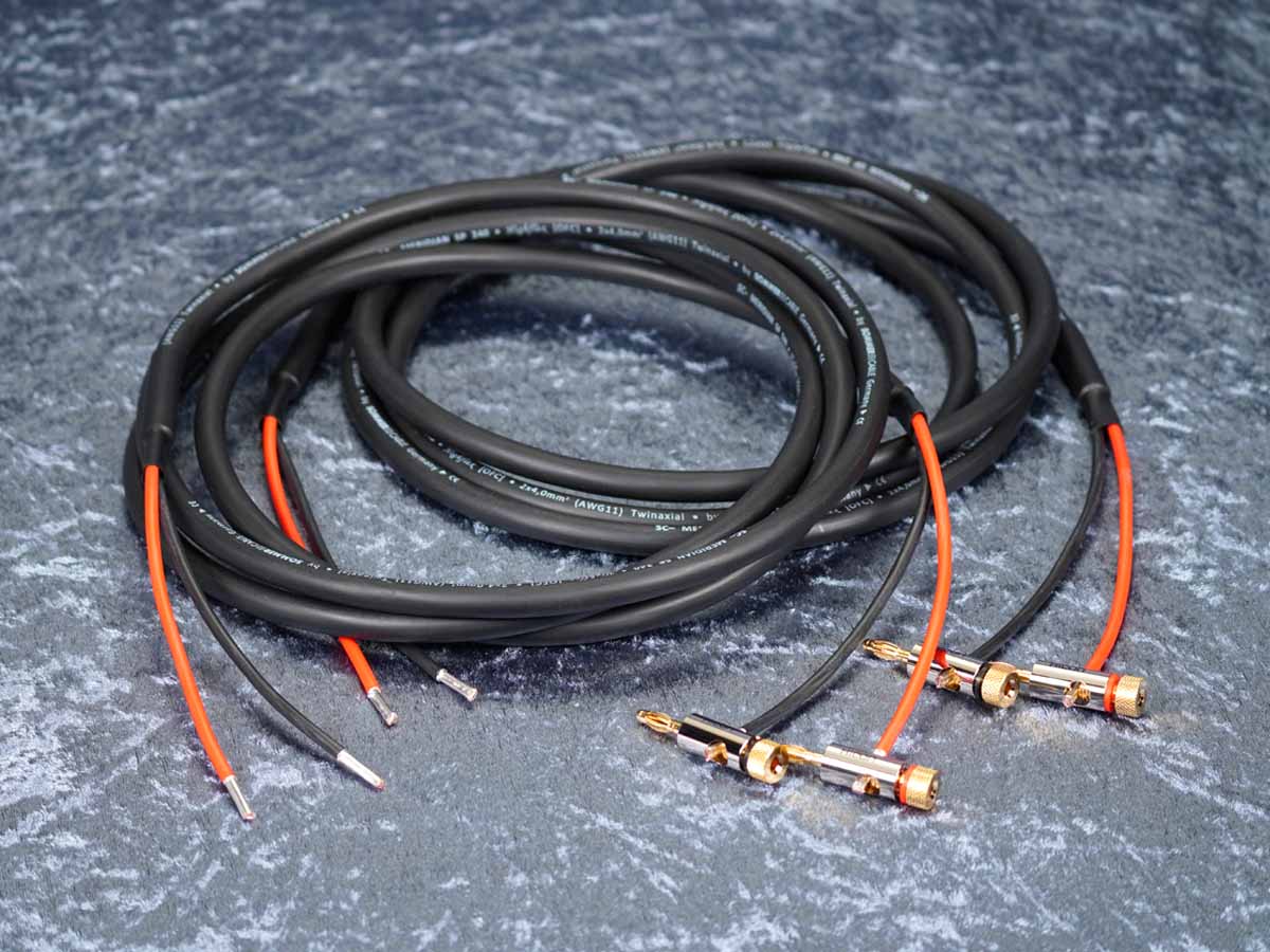 Lautsprecherkabel 'Meridian' 2x4,0 mm² mit BM06-Bananenstecker einseitig