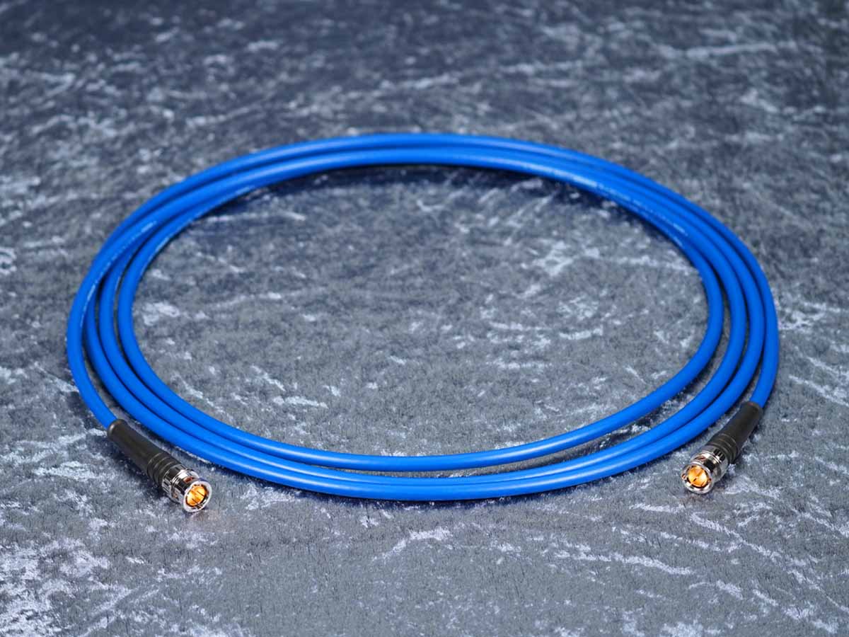 SDI-Kabel BNC-Kabel Sommer 'Vector 0.8/3.7' blau - Hicon BNC
