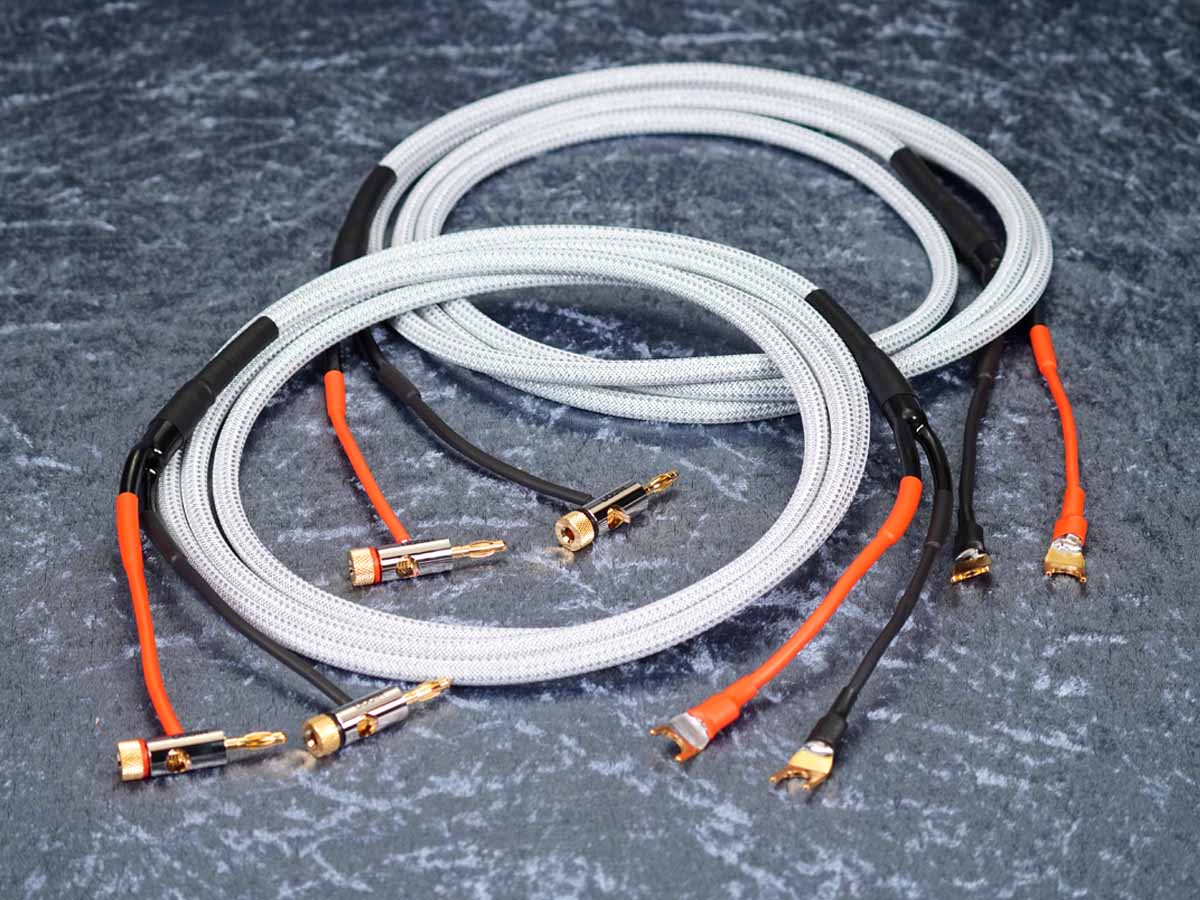 Lautsprecherkabel 'Meridian' 2x1,5 mm² Gfl BM06-Bananenstecker auf CTA01 Kabelschuhe