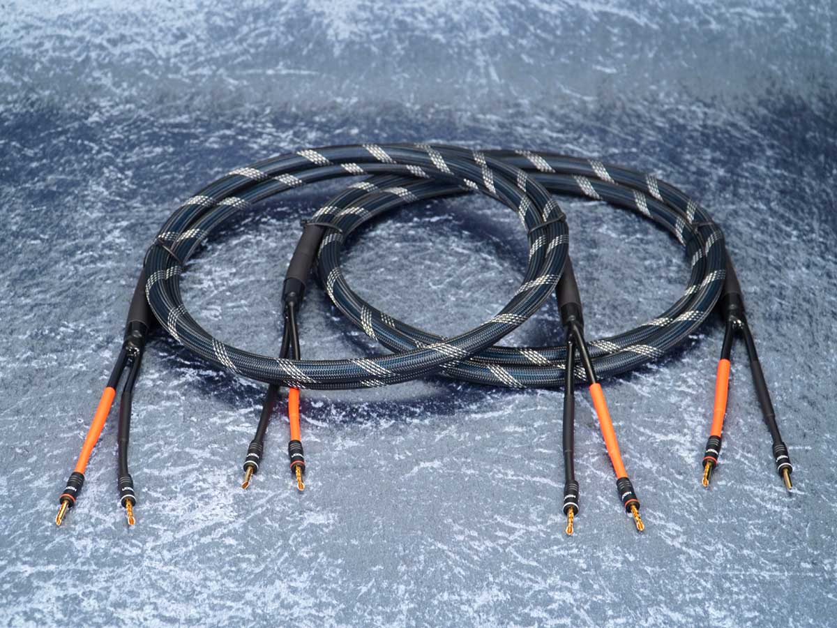 Lautsprecherkabel 'Dual Blue' Gfl - Lamellen-Bananenstecker beidseitig