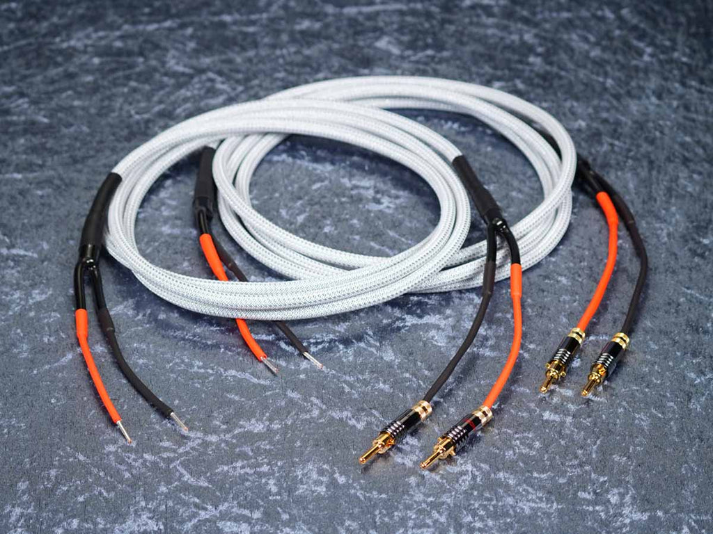 Lautsprecherkabel 'Meridian' 2x1,5 mm² Gfl mit Spreizspangen-Bananenstecker einseitig