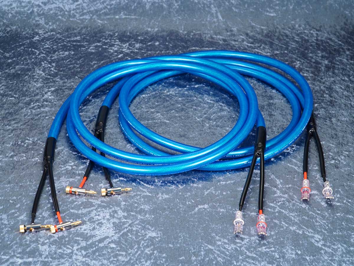 Lautsprecherkabel 'Dual Blue' - BM06 Bananenstecker auf WBT 0681Ag Kabelschuhe